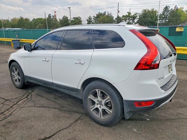 2013 VOLVO XC60