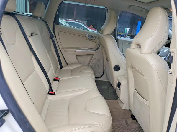 2013 VOLVO XC60