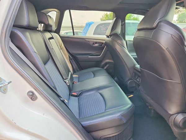 2024 TOYOTA RAV4 XSE