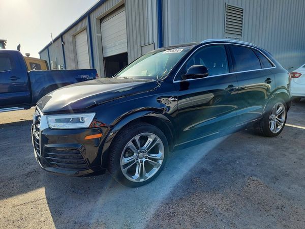 2016 AUDI Q3