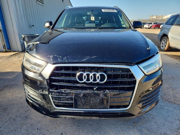 2016 AUDI Q3 Prestige