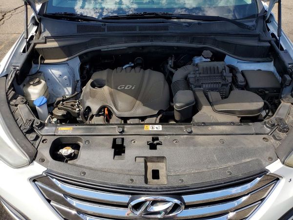 2013 HYUNDAI SANTA FE Sport AWD — Engine bay