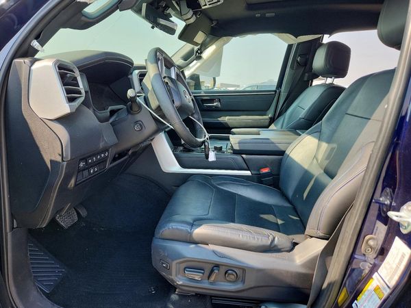 2023 TOYOTA TUNDRA Platinum