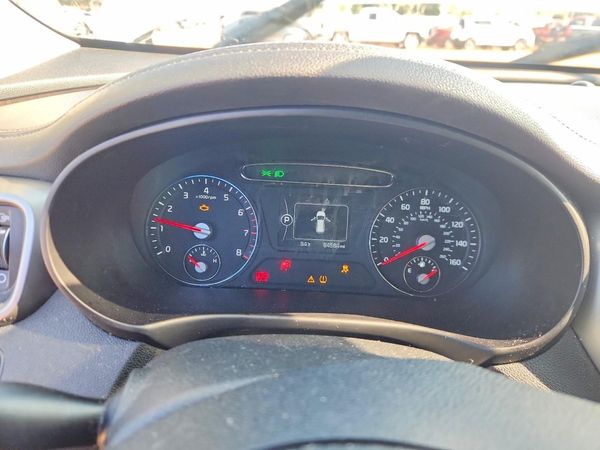 2017 KIA SORENTO L, LX