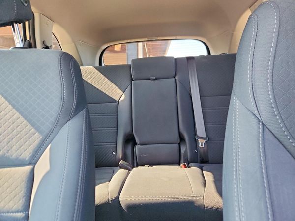 2017 KIA SORENTO L, LX