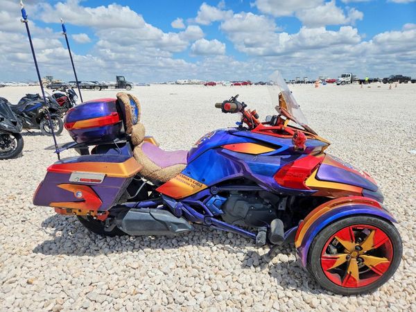 2022 CAN-AM SPYDER