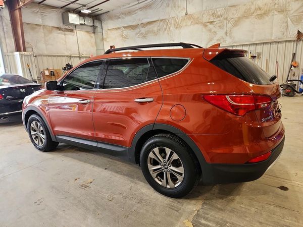 2016 HYUNDAI SANTA FE Base