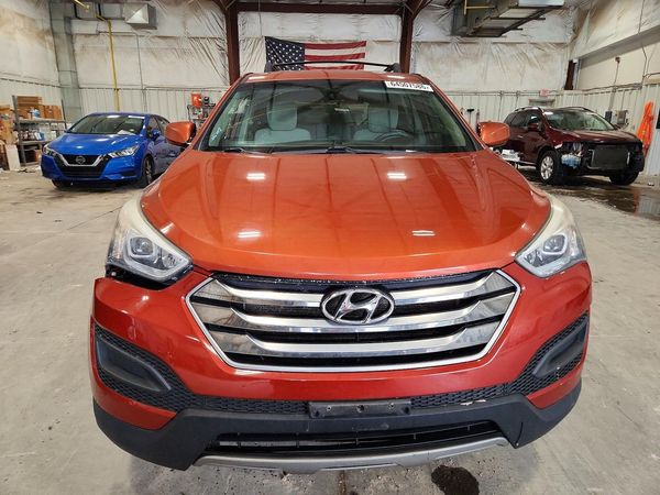 2016 HYUNDAI SANTA FE Base