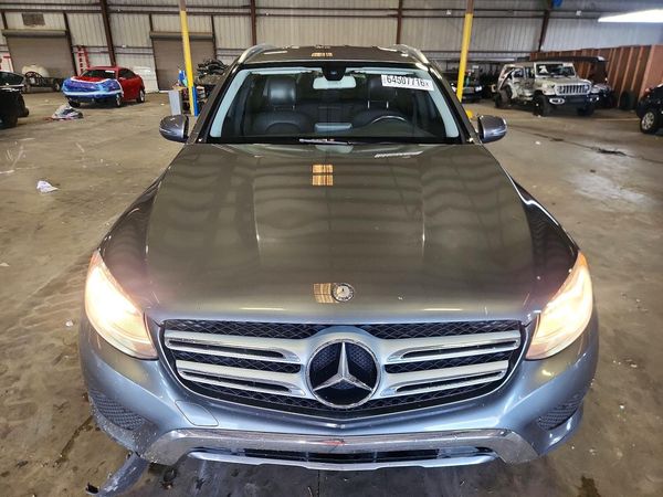2016 MERCEDES-BENZ GLC