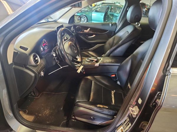 2016 MERCEDES-BENZ GLC