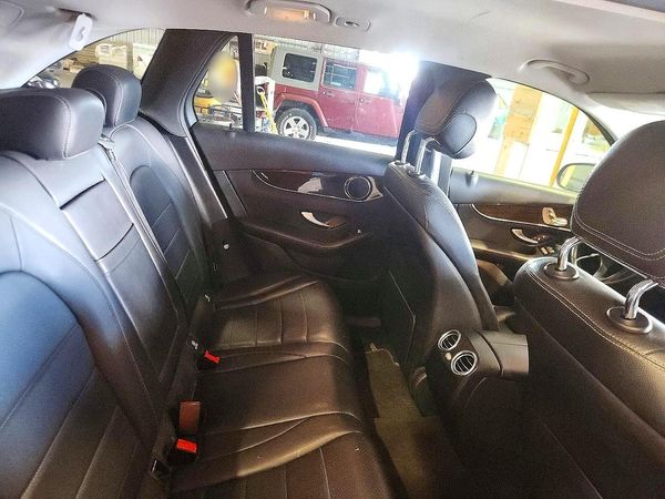 2016 MERCEDES-BENZ GLC