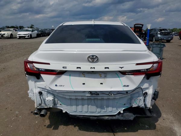 2026 TOYOTA CAMRY
