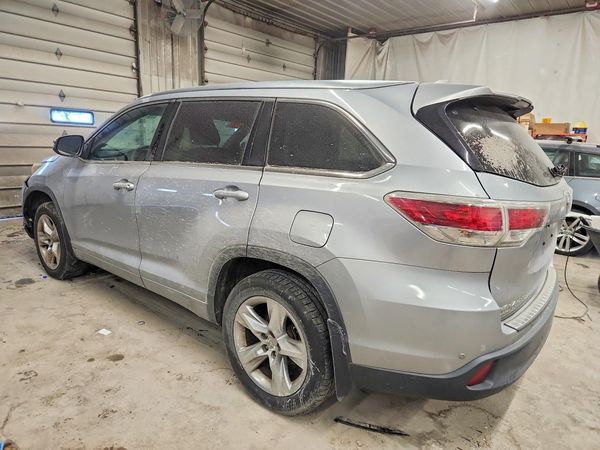 2015 TOYOTA HIGHLANDER