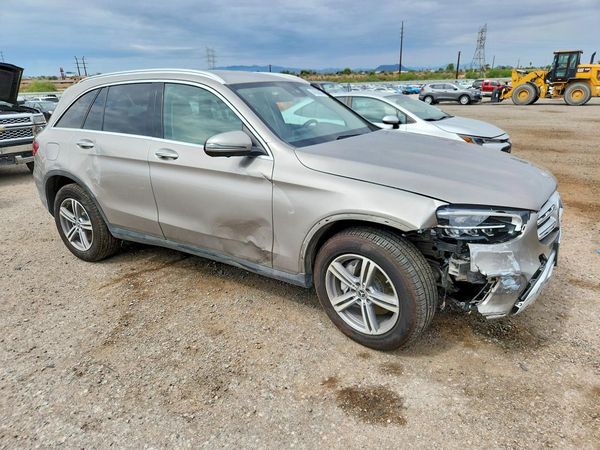 2022 MERCEDES-BENZ GLC GLC300