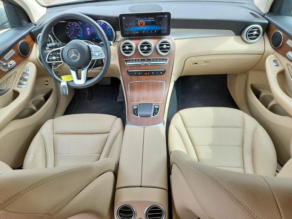 2022 MERCEDES-BENZ GLC GLC300