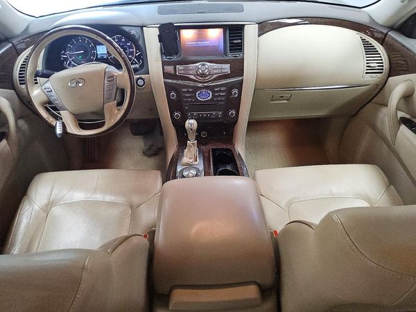 2016 INFINITI QX80