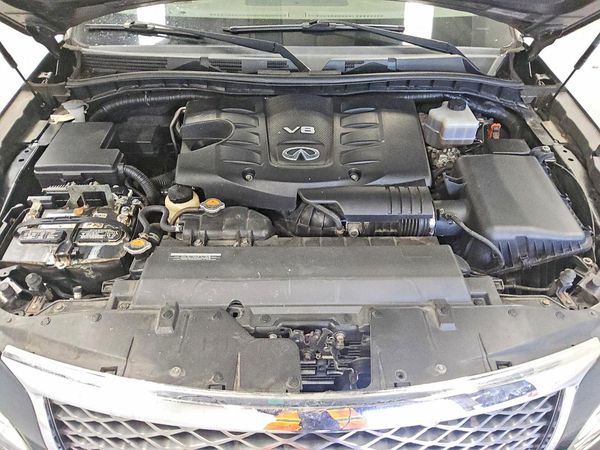 2016 INFINITI QX80