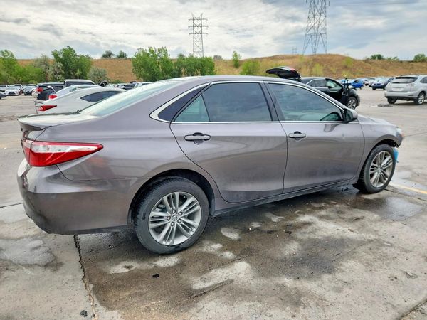 2015 TOYOTA CAMRY