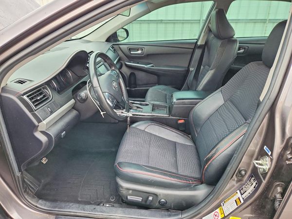 2015 TOYOTA CAMRY