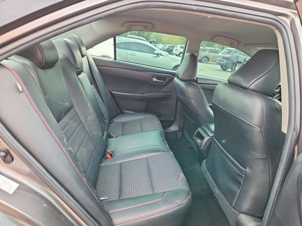 2015 TOYOTA CAMRY