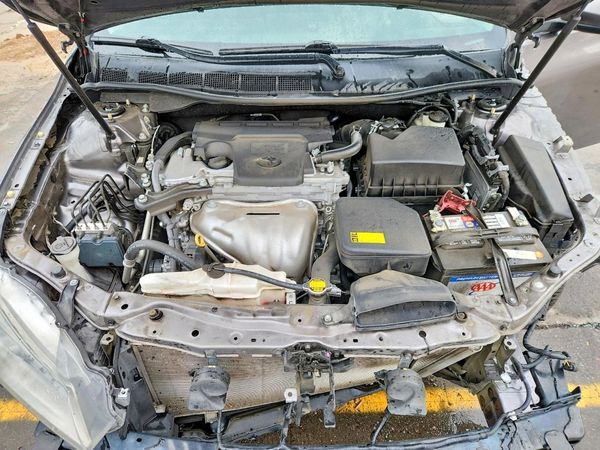 2015 TOYOTA CAMRY