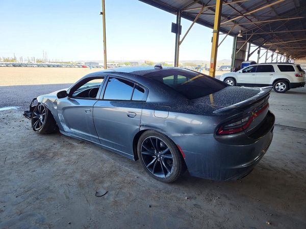 2016 DODGE CHARGER SXT