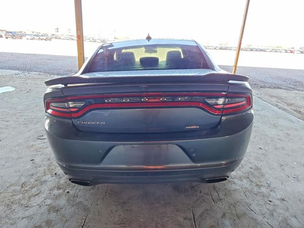2016 DODGE CHARGER SXT