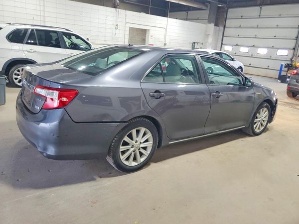 2013 TOYOTA CAMRY SOLA Hybrid