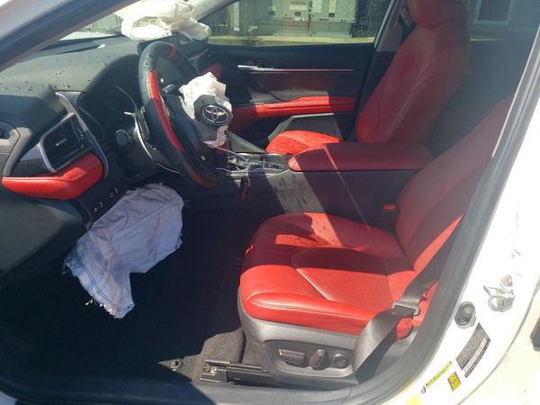 2024 TOYOTA CAMRY