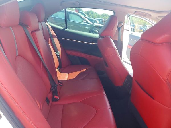 2024 TOYOTA CAMRY