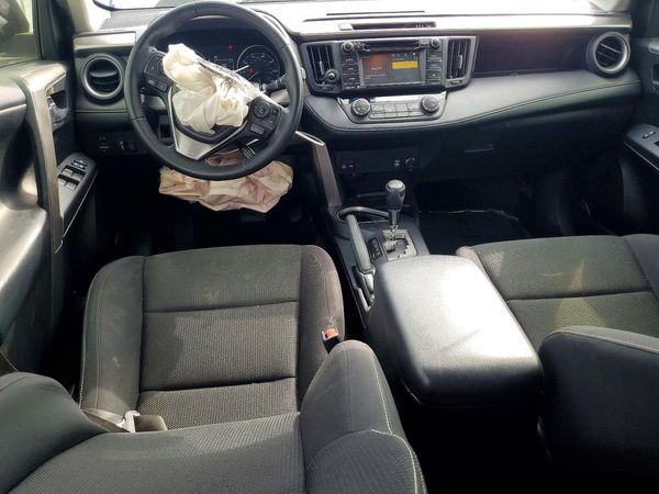 2017 TOYOTA RAV4 XLE