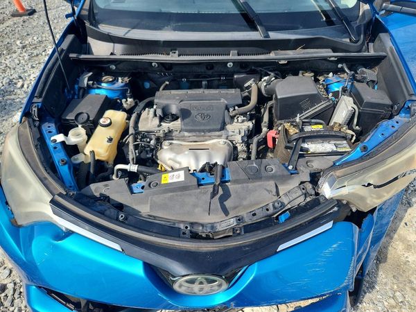 2017 TOYOTA RAV4 XLE