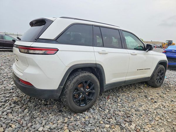 2024 JEEP GRAND CHEROKEE