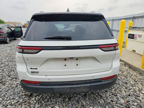 2024 JEEP GRAND CHEROKEE