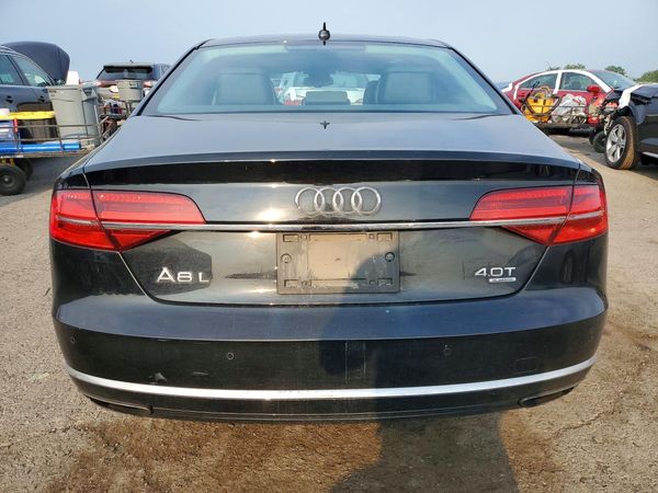2015 AUDI A8