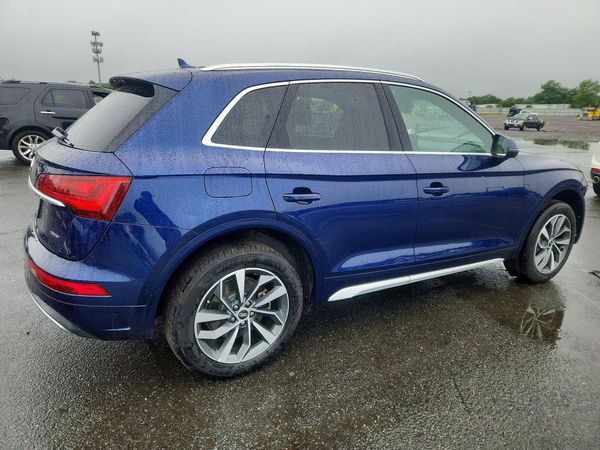 2021 AUDI Q5 quattro Premium Plus