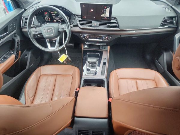 2021 AUDI Q5 quattro Premium Plus