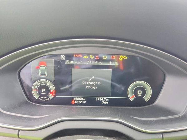 2021 AUDI Q5 quattro Premium Plus