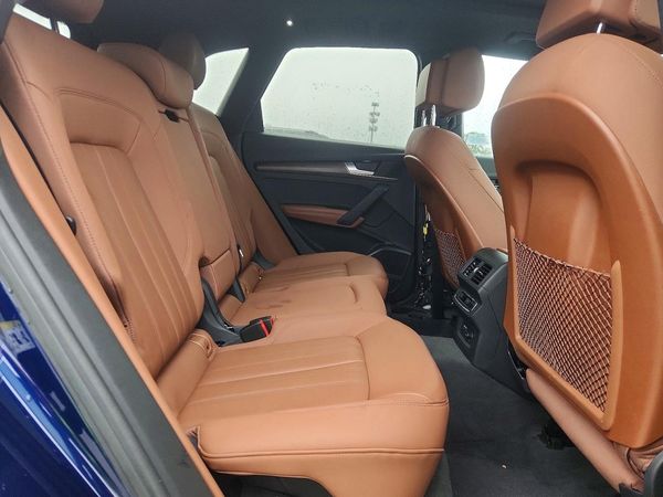 2021 AUDI Q5 quattro Premium Plus
