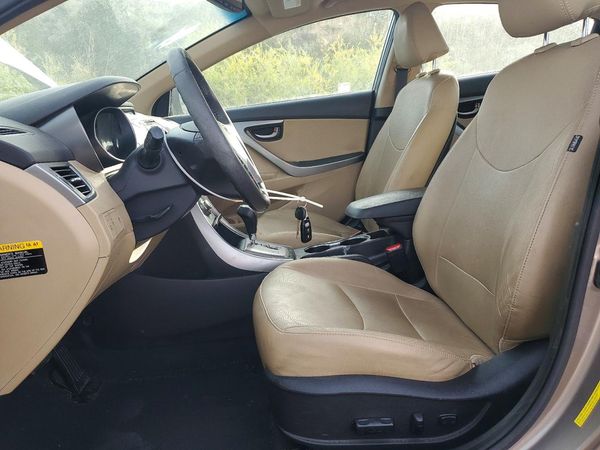 2013 HYUNDAI ELANTRA