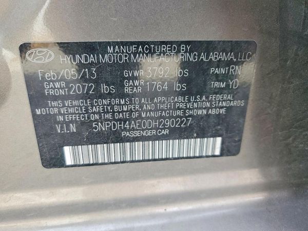 2013 HYUNDAI ELANTRA