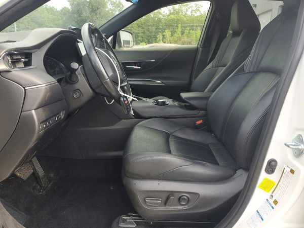 2021 TOYOTA VENZA