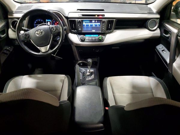 2017 TOYOTA RAV4 XLE
