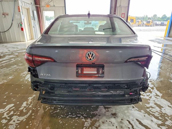 2021 VOLKSWAGEN JETTA S / R-Line