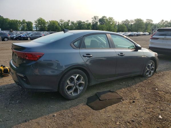 2021 KIA FORTE FE, LXS