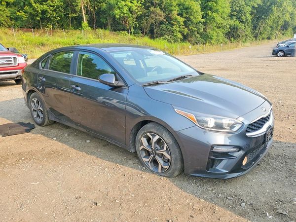 2021 KIA FORTE FE, LXS