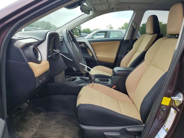2017 TOYOTA RAV4 XLE