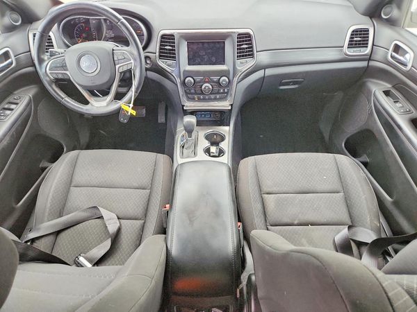2020 JEEP GRAND CHEROKEE LAREDO 4X2