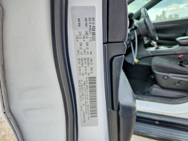 2020 JEEP GRAND CHEROKEE LAREDO 4X2