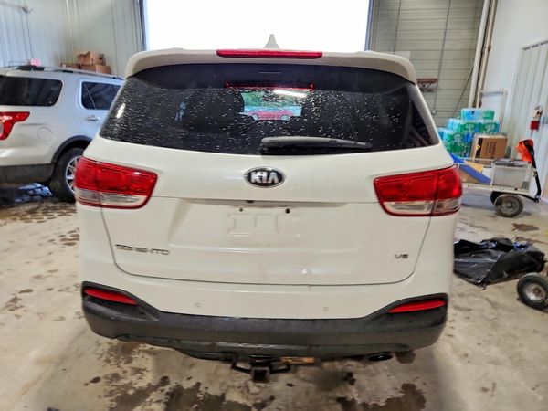 2018 KIA SORENTO L, LX